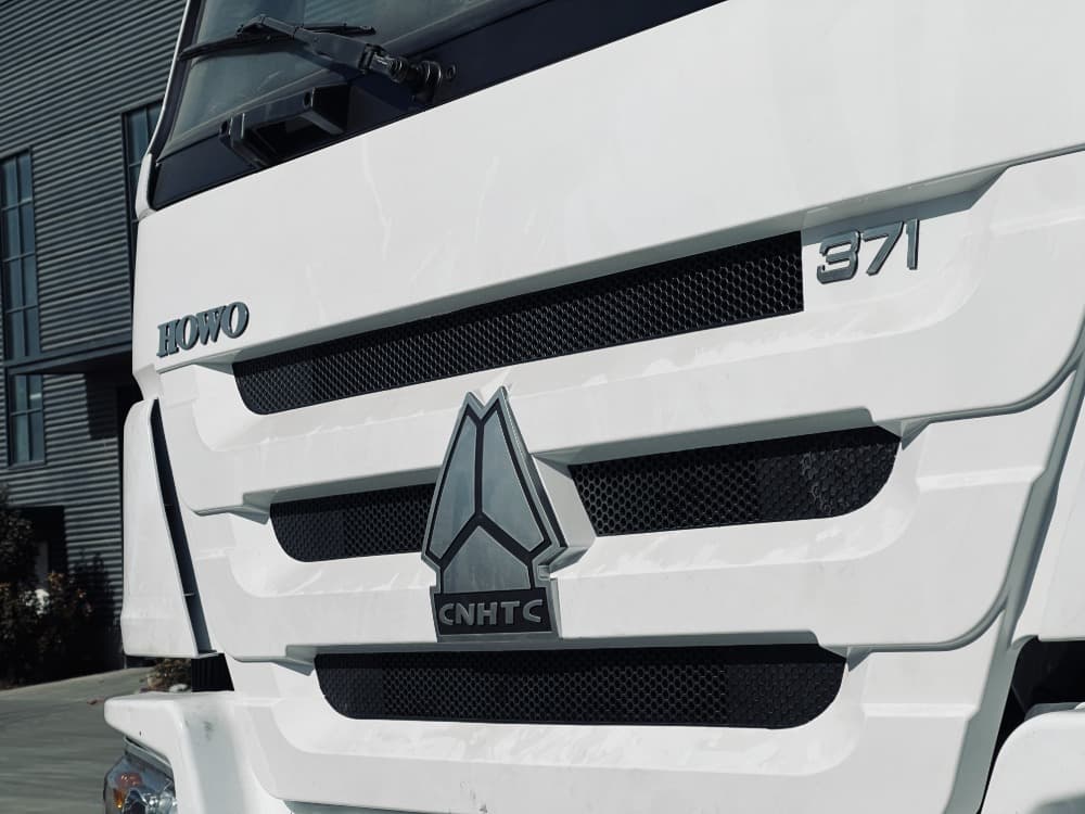 HOWO6×4DUMP  TRUCK