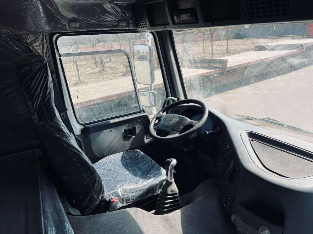 HOWO6×4DUMP  TRUCK